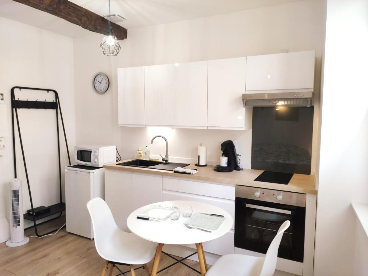 Le Repere - Focalimmo Apartment Foix Exterior photo